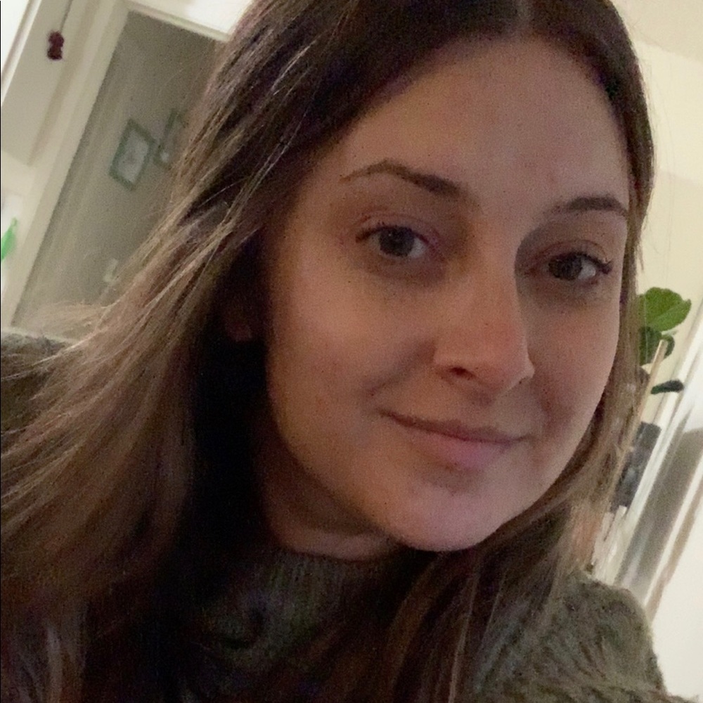 Meet your Posher, Shana